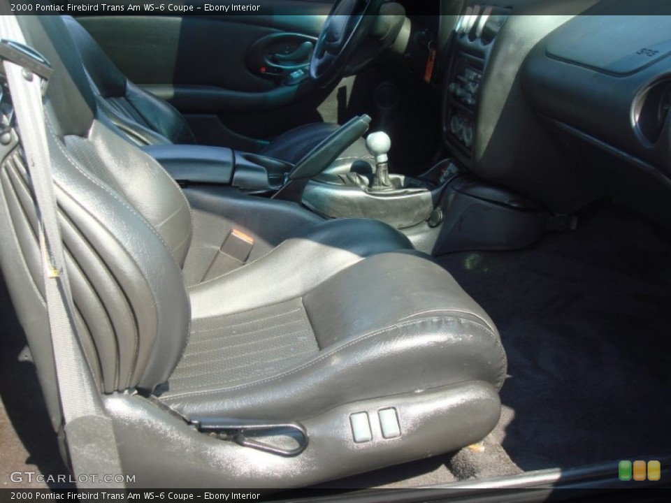 Ebony Interior Photo for the 2000 Pontiac Firebird Trans Am WS-6 Coupe #65725075