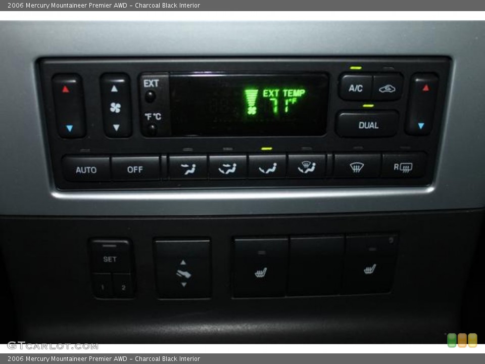Charcoal Black Interior Controls for the 2006 Mercury Mountaineer Premier AWD #65733103