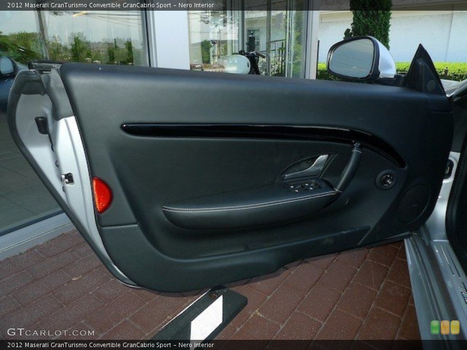 Nero Interior Door Panel for the 2012 Maserati GranTurismo Convertible GranCabrio Sport #65734078