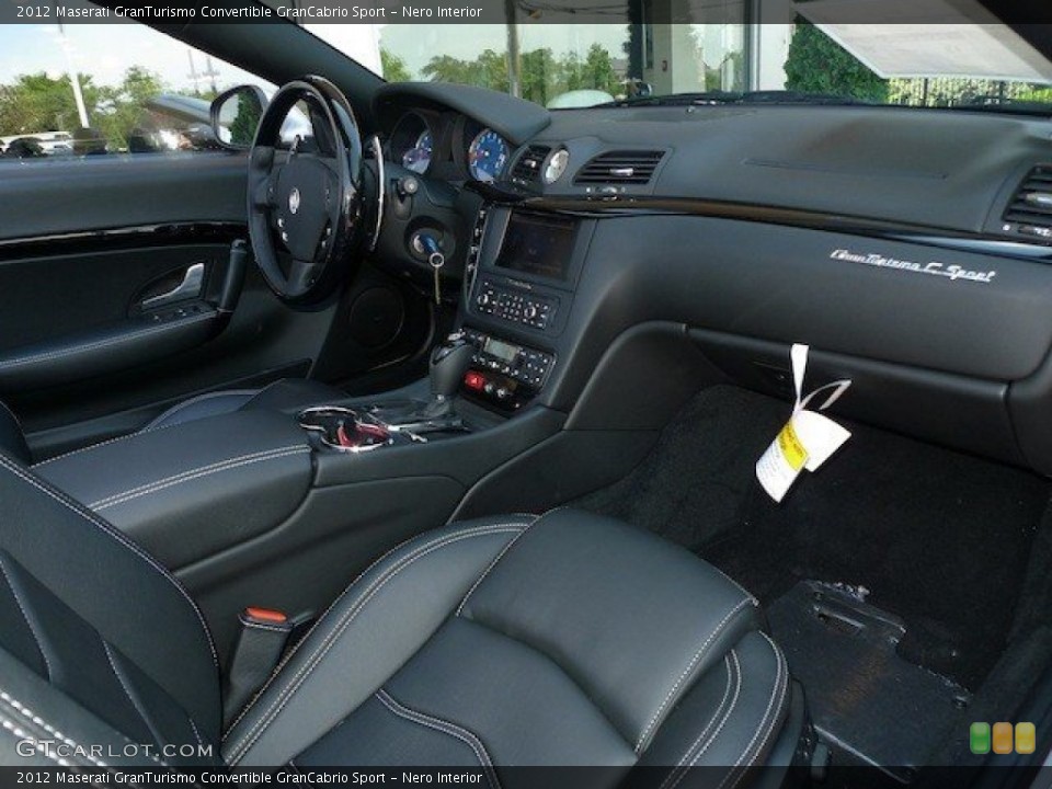 Nero Interior Dashboard for the 2012 Maserati GranTurismo Convertible GranCabrio Sport #65734150