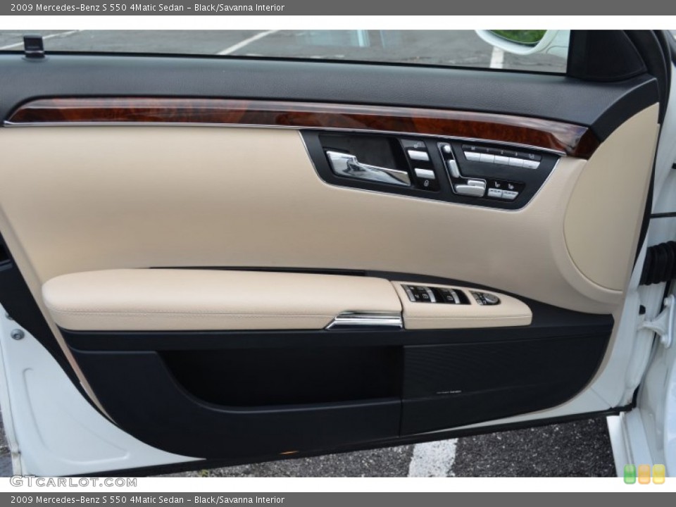 Black/Savanna Interior Door Panel for the 2009 Mercedes-Benz S 550 4Matic Sedan #65738188