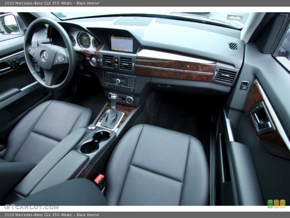 Black Interior Dashboard for the 2010 Mercedes-Benz GLK 350 4Matic #65740768