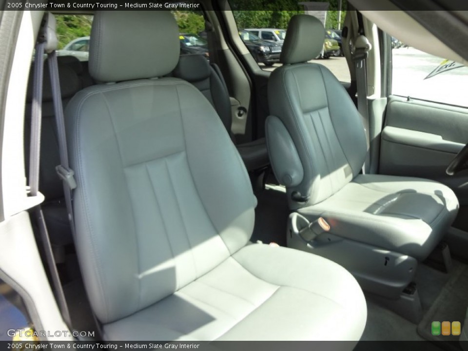 Medium Slate Gray Interior Photo for the 2005 Chrysler Town & Country Touring #65741020