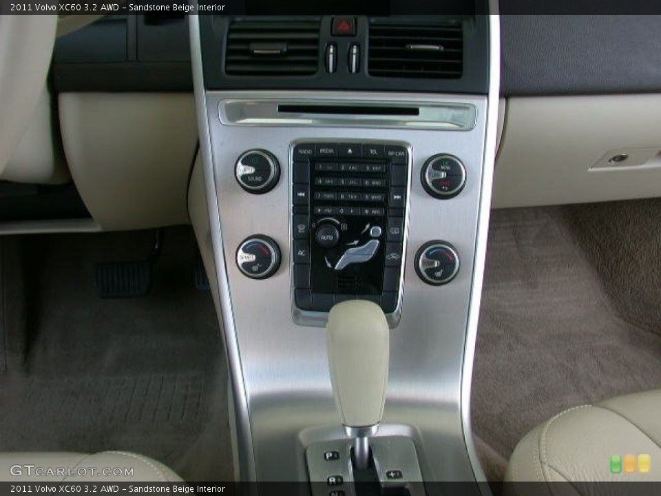 Sandstone Beige Interior Controls for the 2011 Volvo XC60 3.2 AWD #65753872