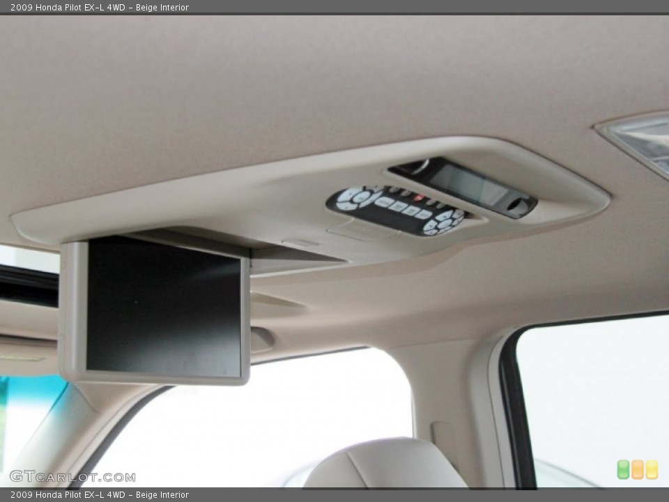 Beige Interior Controls for the 2009 Honda Pilot EX-L 4WD #65754181