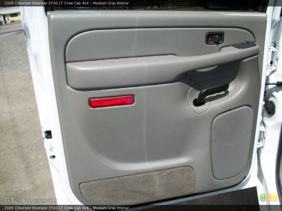 Medium Gray Interior Door Panel for the 2005 Chevrolet Silverado 3500 LT Crew Cab 4x4 #65759053