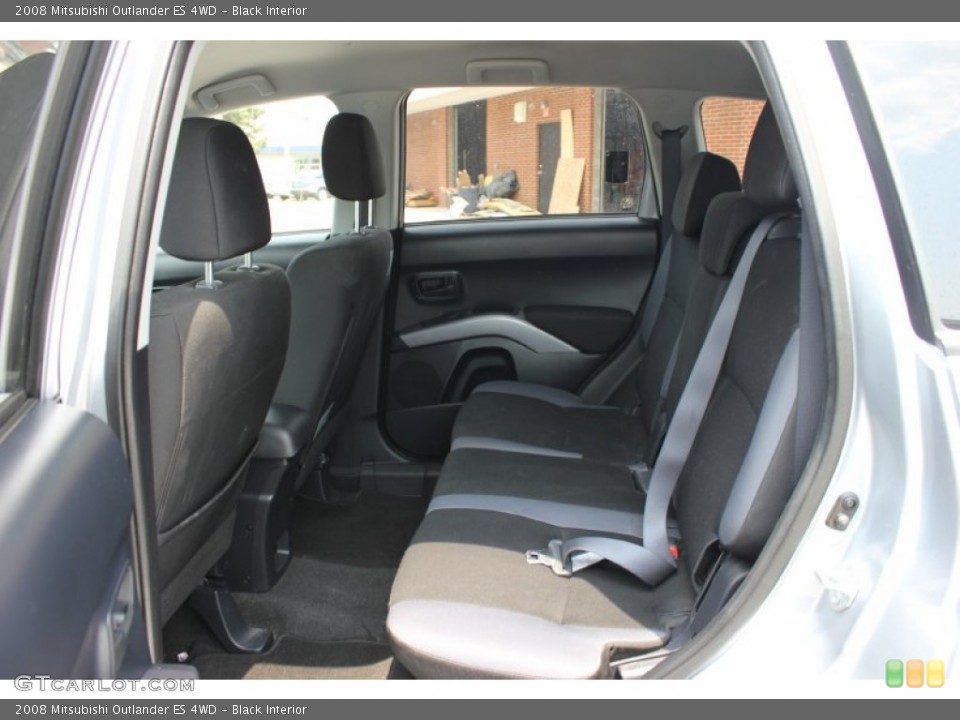 Black Interior Photo for the 2008 Mitsubishi Outlander ES 4WD #65762242