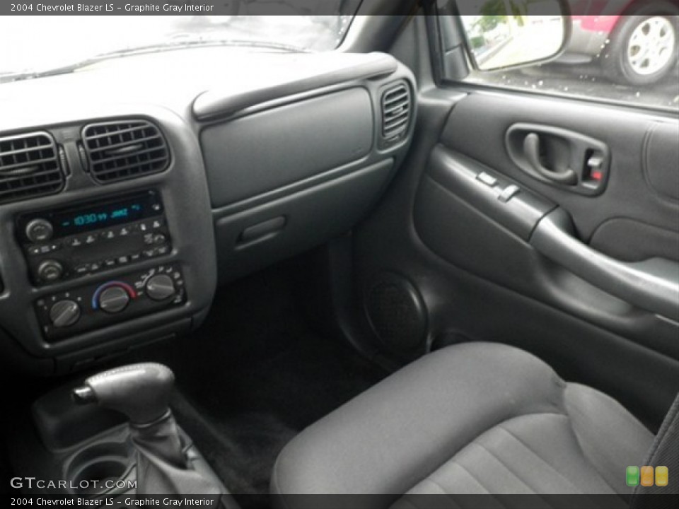 Graphite Gray Interior Dashboard for the 2004 Chevrolet Blazer LS #65763192