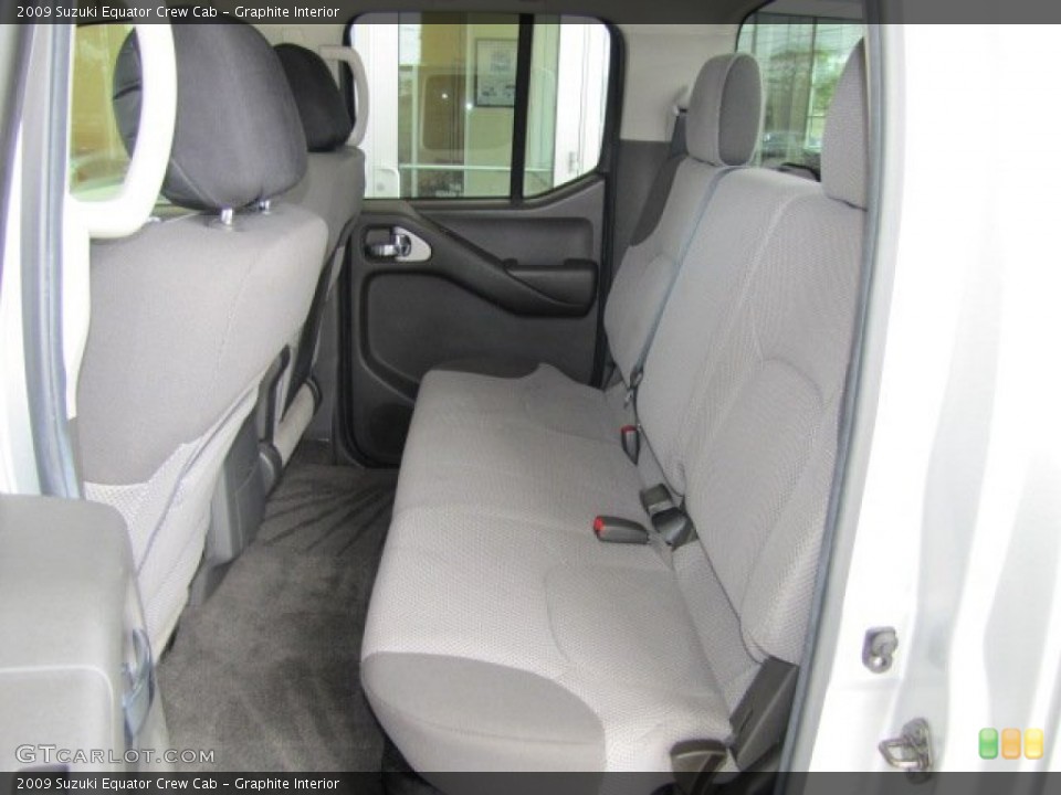 Graphite Interior Photo for the 2009 Suzuki Equator Crew Cab #65771767