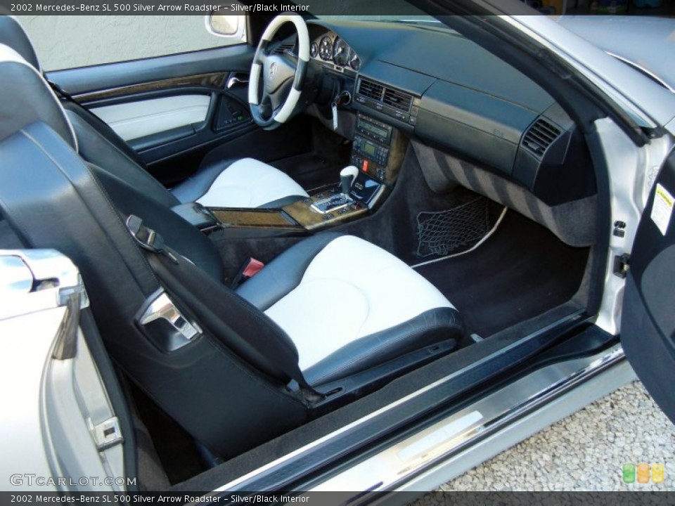 Silver/Black Interior Photo for the 2002 Mercedes-Benz SL 500 Silver Arrow Roadster #65775830