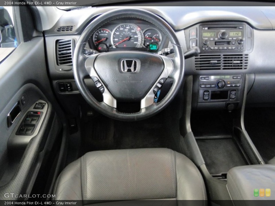 Gray Interior Dashboard for the 2004 Honda Pilot EX-L 4WD #65779907