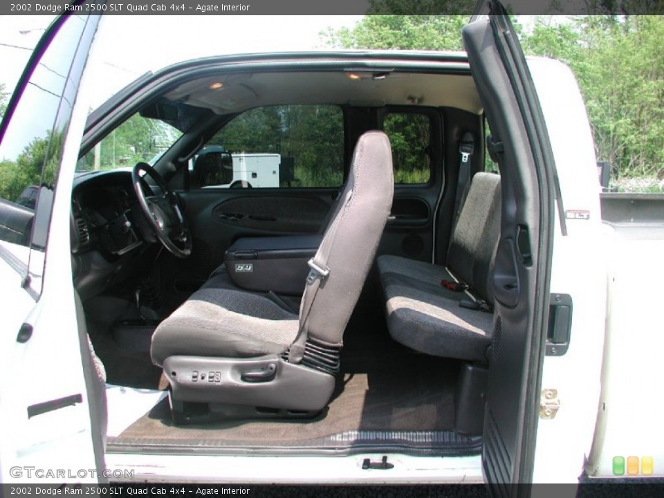 Agate Interior Photo for the 2002 Dodge Ram 2500 SLT Quad Cab 4x4 #65784332