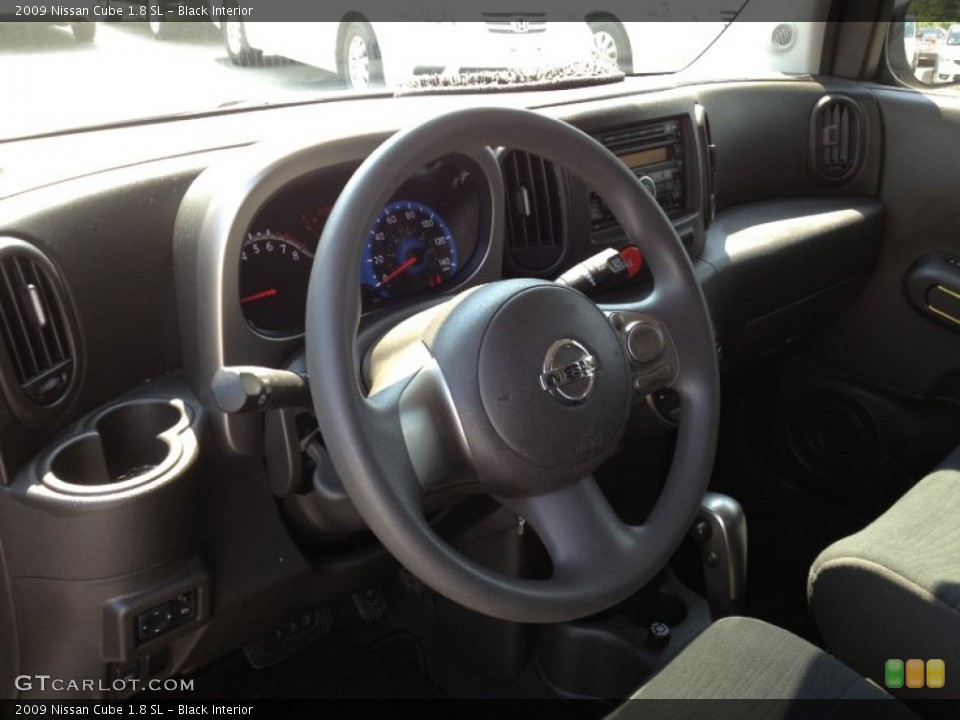 Black Interior Steering Wheel for the 2009 Nissan Cube 1.8 SL #65788940