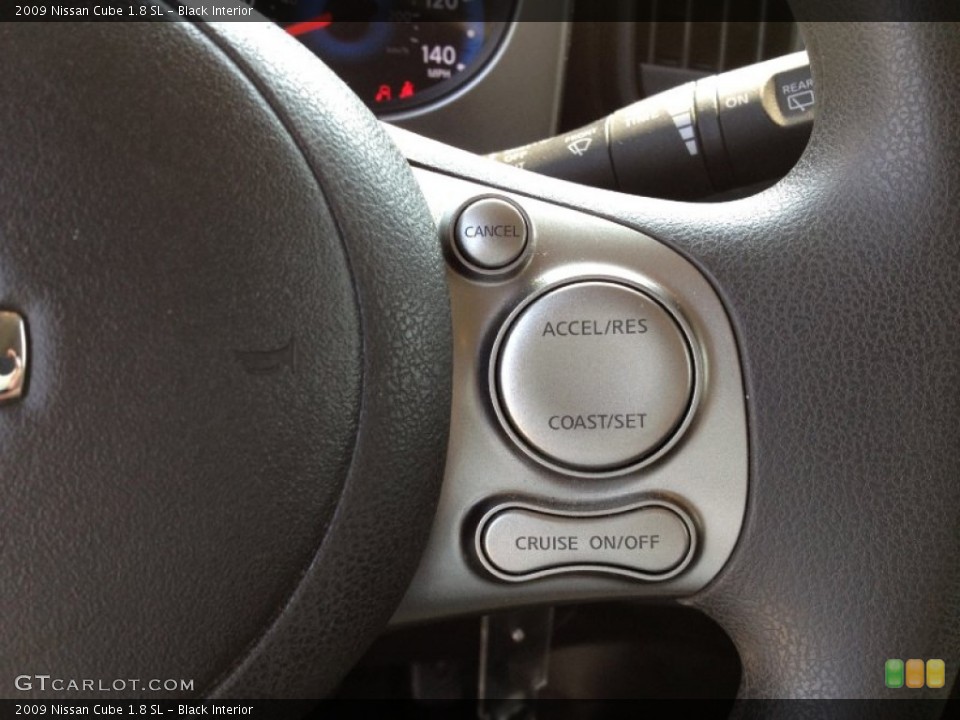 Black Interior Controls for the 2009 Nissan Cube 1.8 SL #65788985