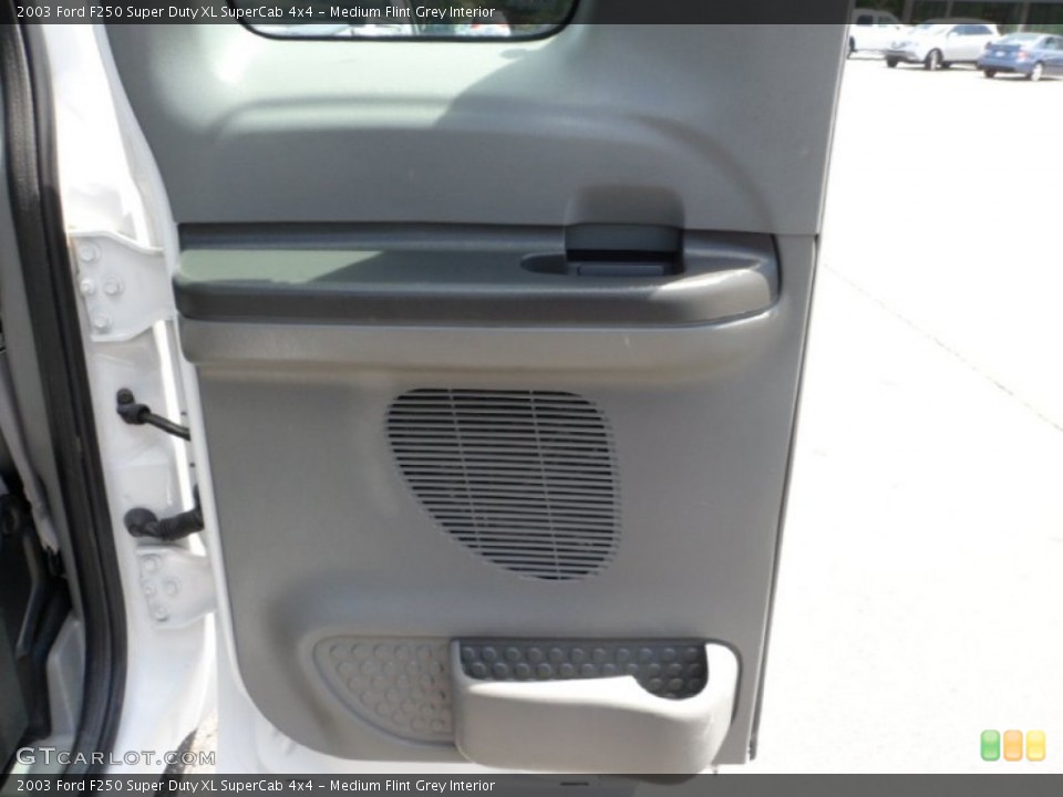 Medium Flint Grey Interior Door Panel for the 2003 Ford F250 Super Duty XL SuperCab 4x4 #65793878