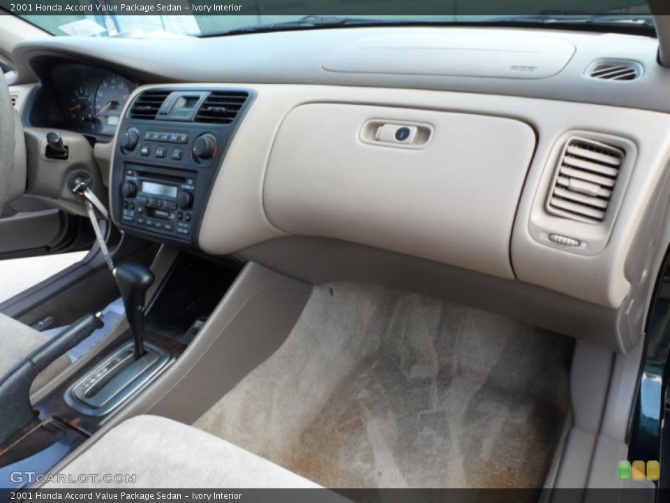 Ivory Interior Dashboard for the 2001 Honda Accord Value Package Sedan #65808181
