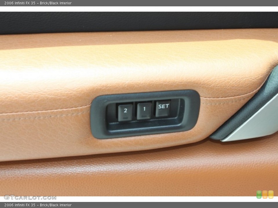 Brick/Black Interior Controls for the 2006 Infiniti FX 35 #65809147