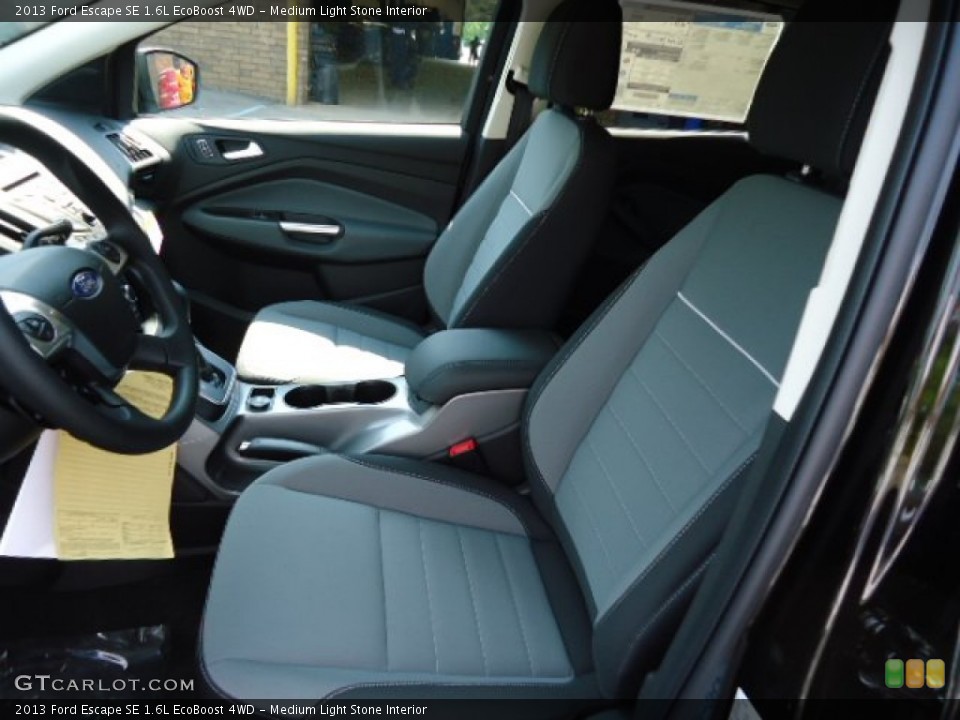 Medium Light Stone Interior Photo for the 2013 Ford Escape SE 1.6L EcoBoost 4WD #65826143