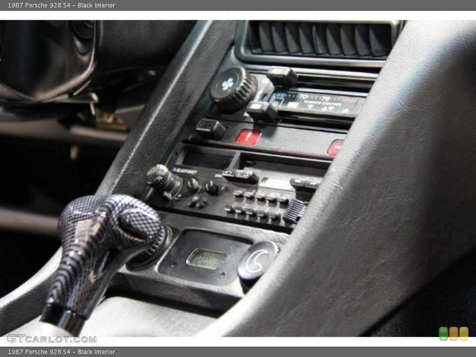 Black Interior Controls for the 1987 Porsche 928 S4 #65834432