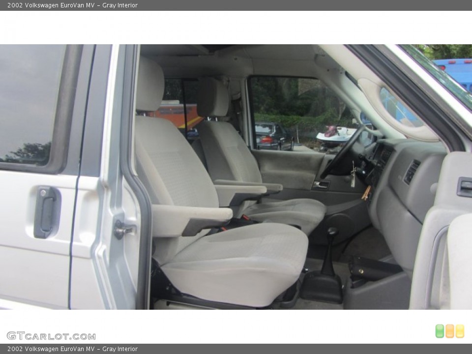 Gray Interior Photo for the 2002 Volkswagen EuroVan MV #65855394