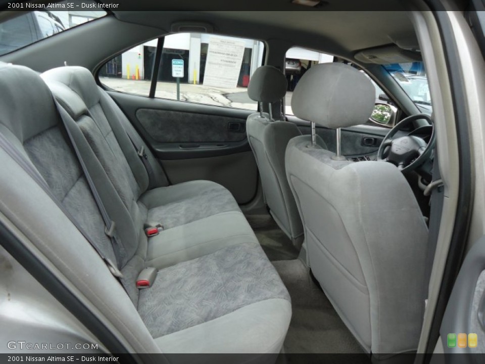 Dusk Interior Rear Seat for the 2001 Nissan Altima SE #65863602