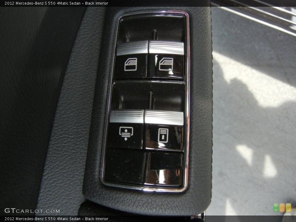 Black Interior Controls for the 2012 Mercedes-Benz S 550 4Matic Sedan #65866434