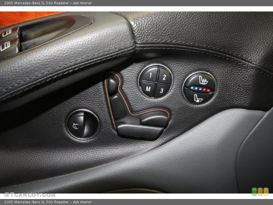 Ash Interior Controls for the 2005 Mercedes-Benz SL 500 Roadster #65873043