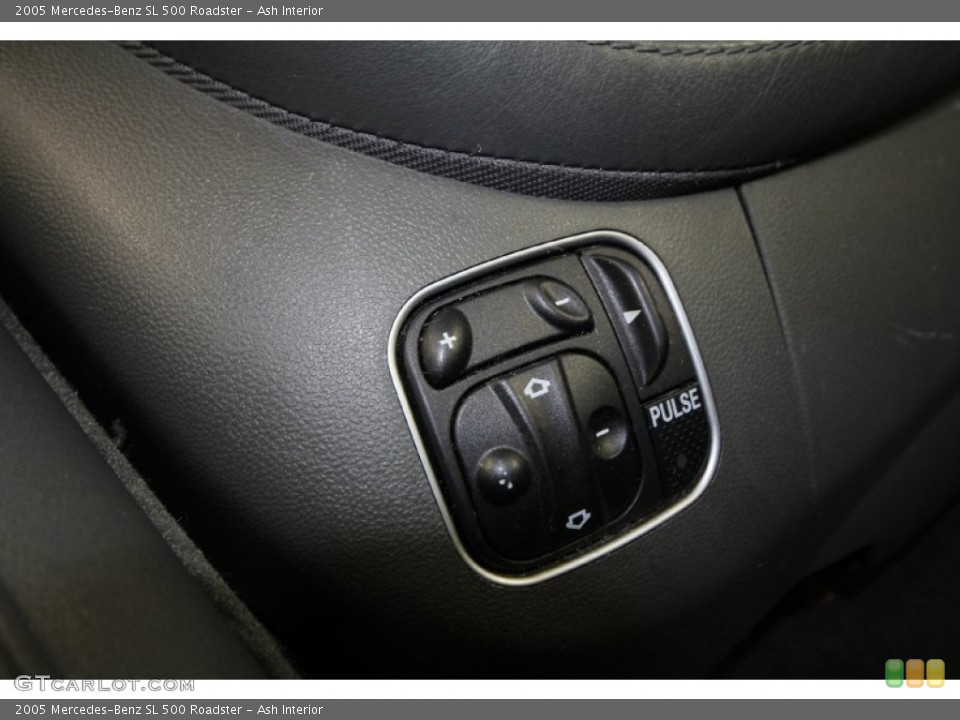 Ash Interior Controls for the 2005 Mercedes-Benz SL 500 Roadster #65873172
