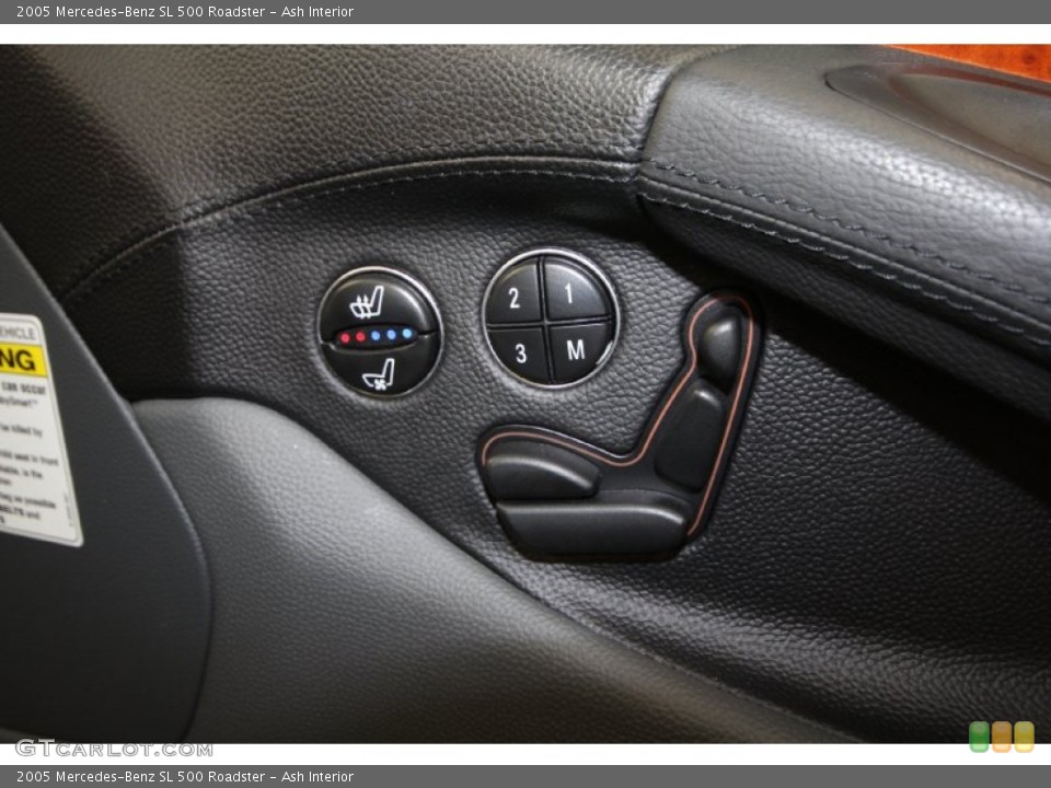 Ash Interior Controls for the 2005 Mercedes-Benz SL 500 Roadster #65873190
