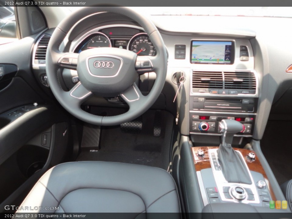 Black Interior Dashboard for the 2012 Audi Q7 3.0 TDI quattro #65893620