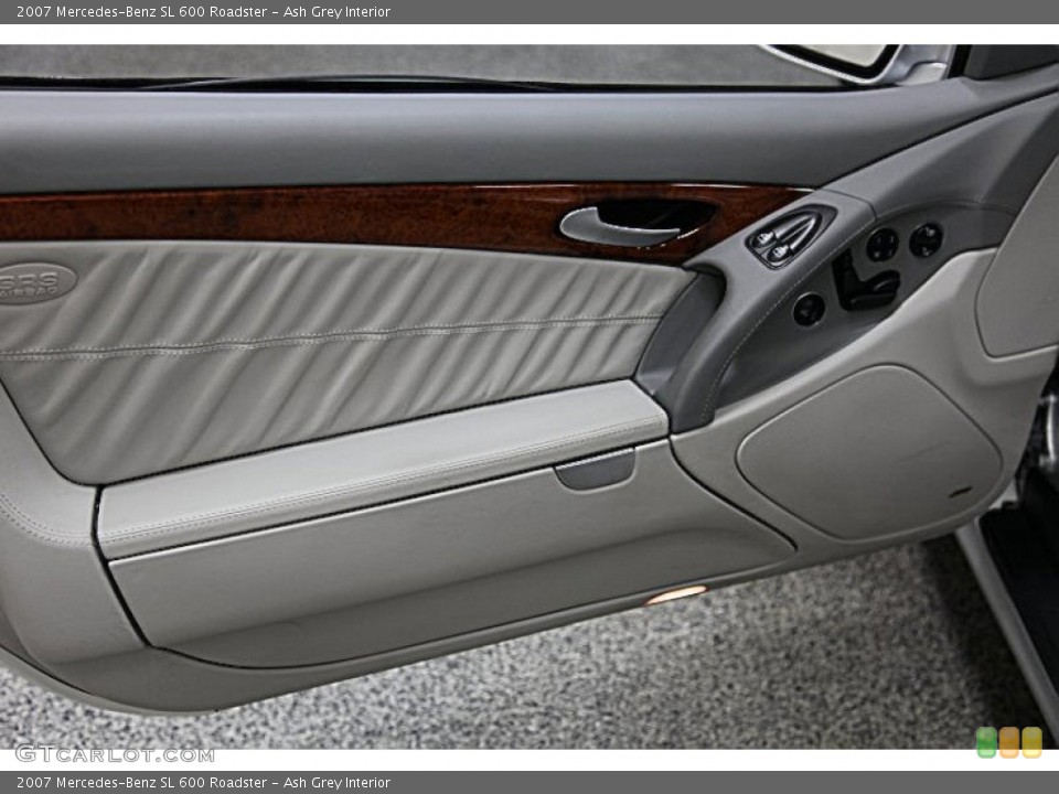 Ash Grey Interior Door Panel for the 2007 Mercedes-Benz SL 600 Roadster #65914480