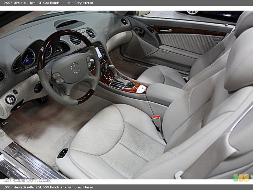 Ash Grey Interior Prime Interior for the 2007 Mercedes-Benz SL 600 Roadster #65914483