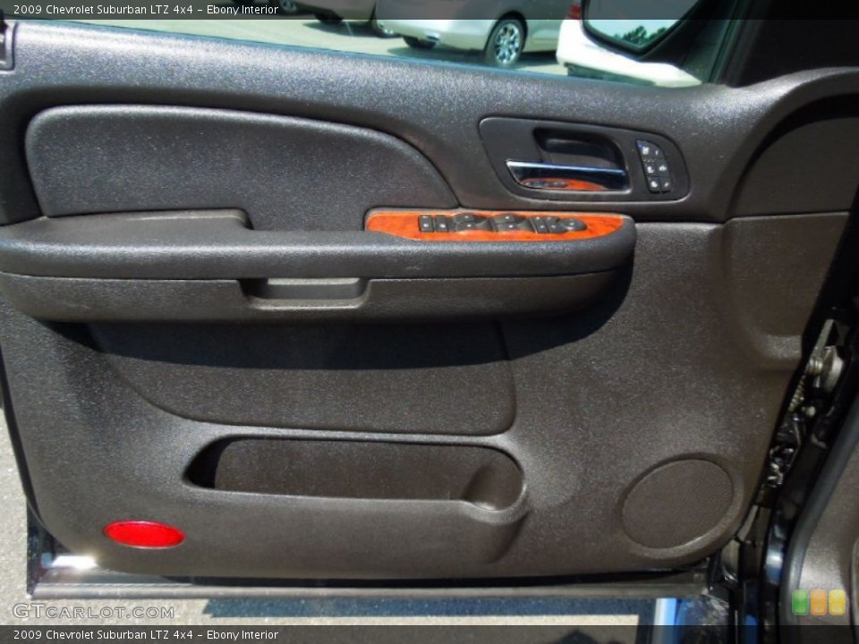 Ebony Interior Door Panel for the 2009 Chevrolet Suburban LTZ 4x4 #65916731