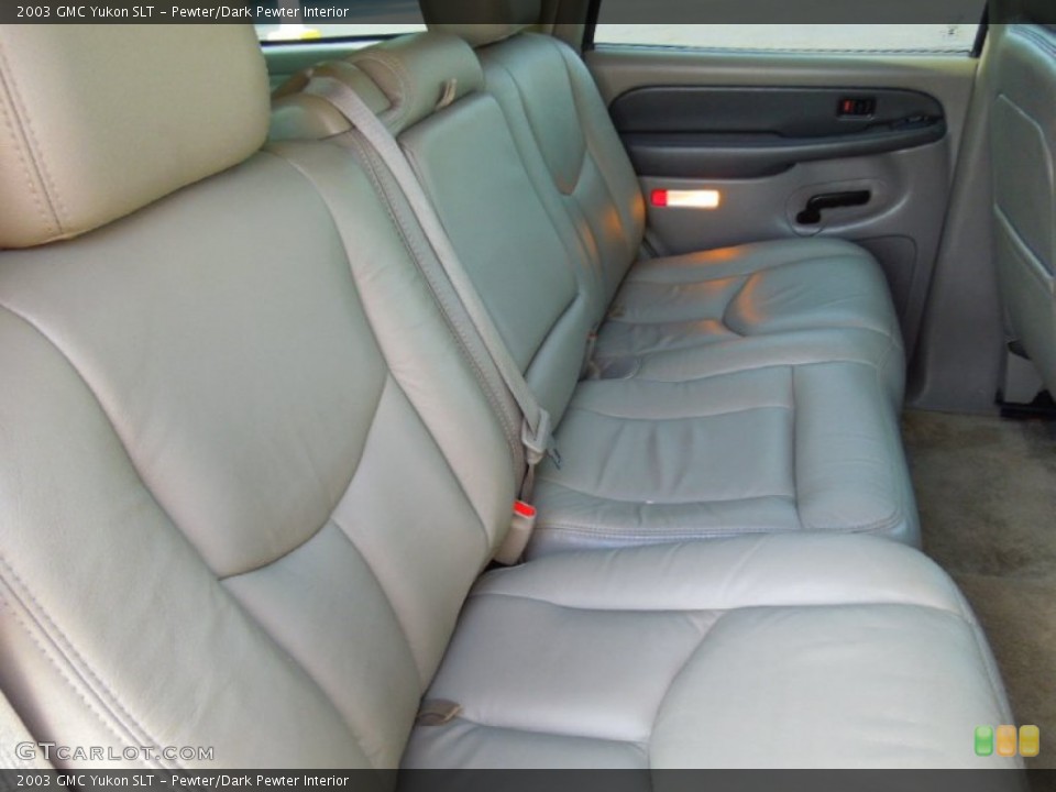 Pewter/Dark Pewter Interior Photo for the 2003 GMC Yukon SLT #65917801