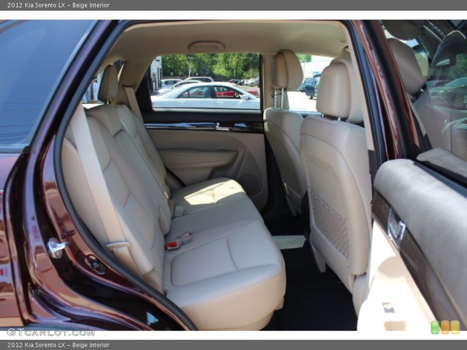 Beige Interior Rear Seat for the 2012 Kia Sorento LX #65920217