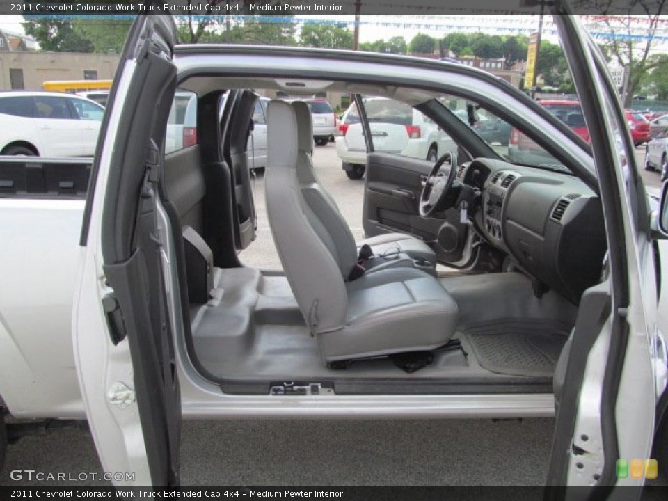 Medium Pewter Interior Photo for the 2011 Chevrolet Colorado Work Truck Extended Cab 4x4 #65923019