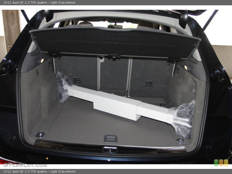 Light Gray Interior Trunk for the 2012 Audi Q5 2.0 TFSI quattro #65931569