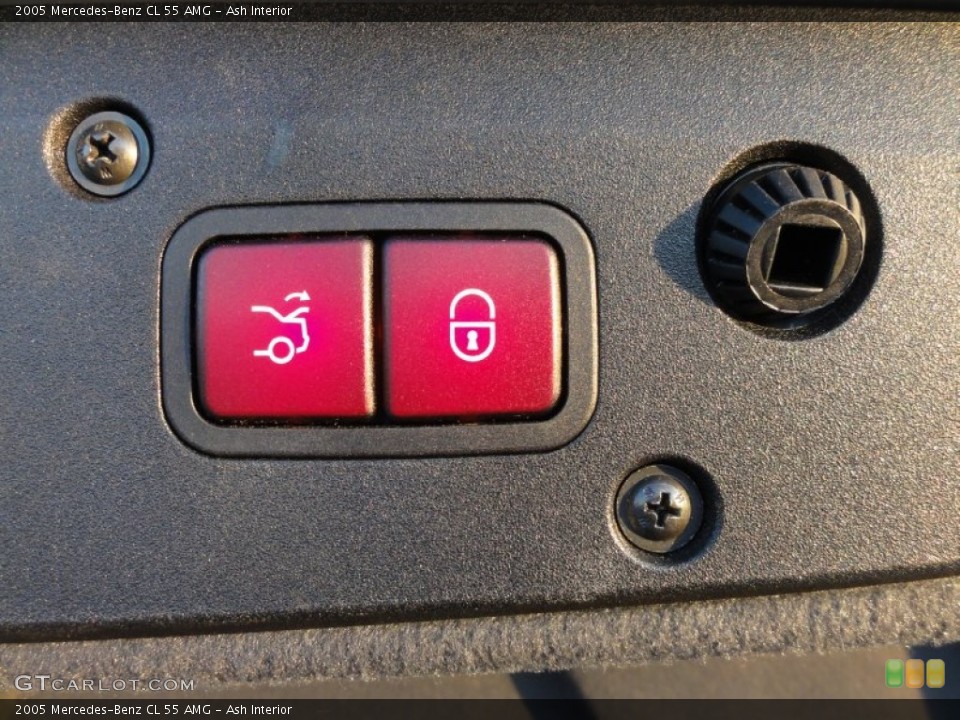 Ash Interior Controls for the 2005 Mercedes-Benz CL 55 AMG #65944832