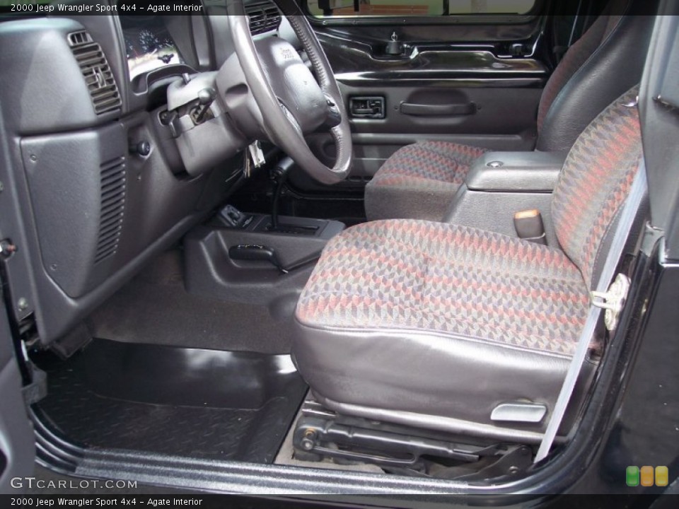 Agate Interior Photo for the 2000 Jeep Wrangler Sport 4x4 #65948963