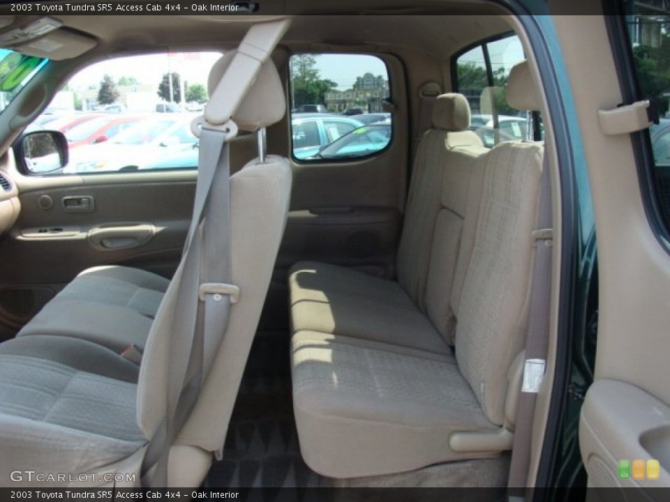 Oak Interior Photo for the 2003 Toyota Tundra SR5 Access Cab 4x4 #65957615