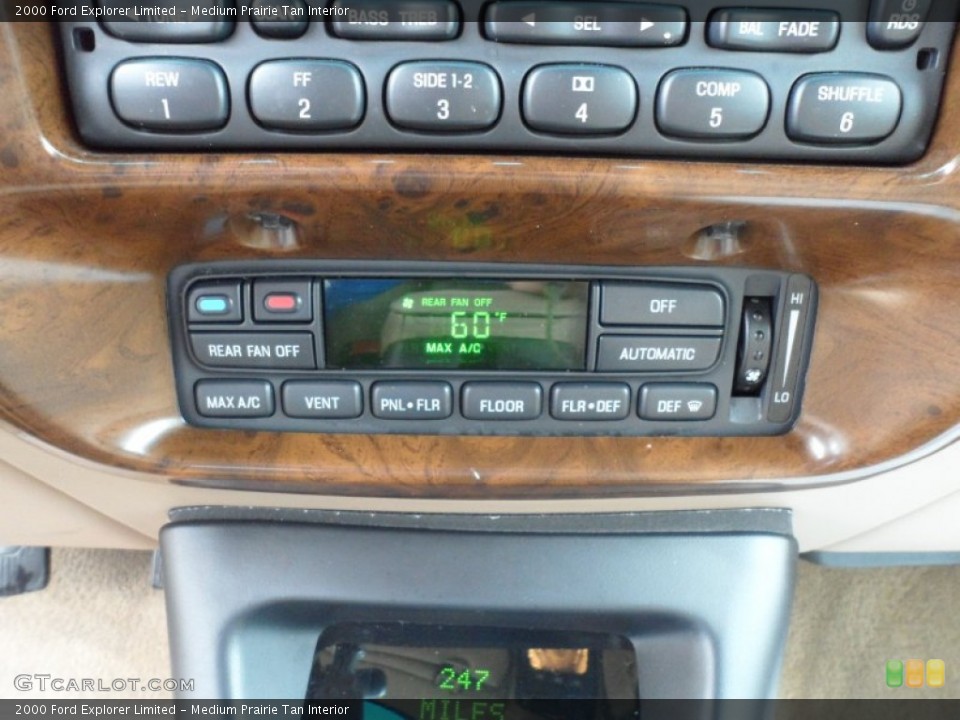 Medium Prairie Tan Interior Controls for the 2000 Ford Explorer Limited #65958212