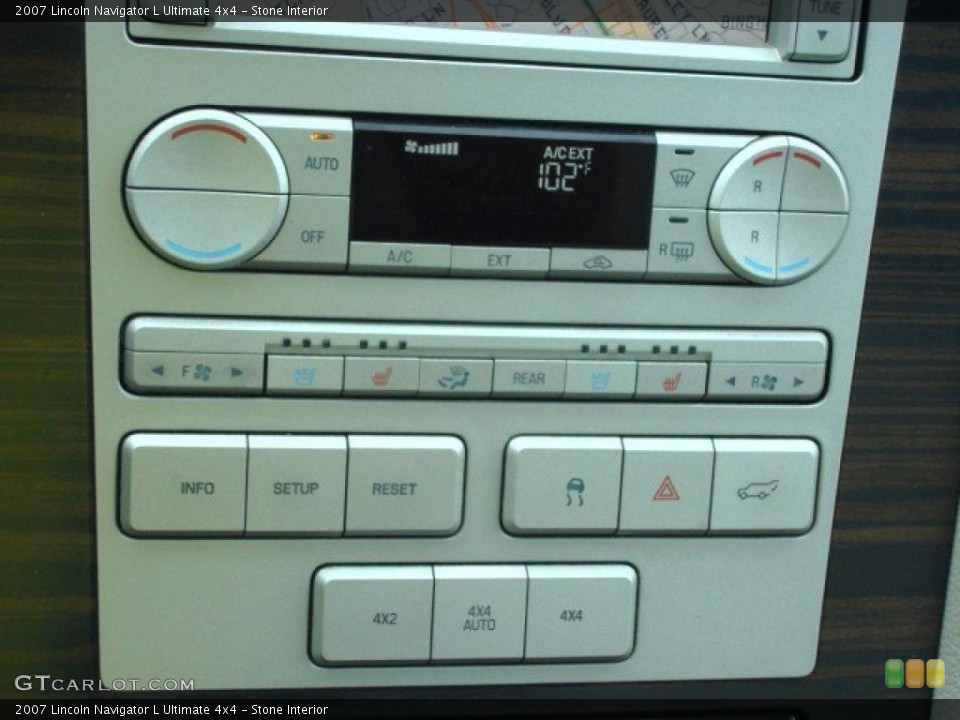 Stone Interior Controls for the 2007 Lincoln Navigator L Ultimate 4x4 #65988000