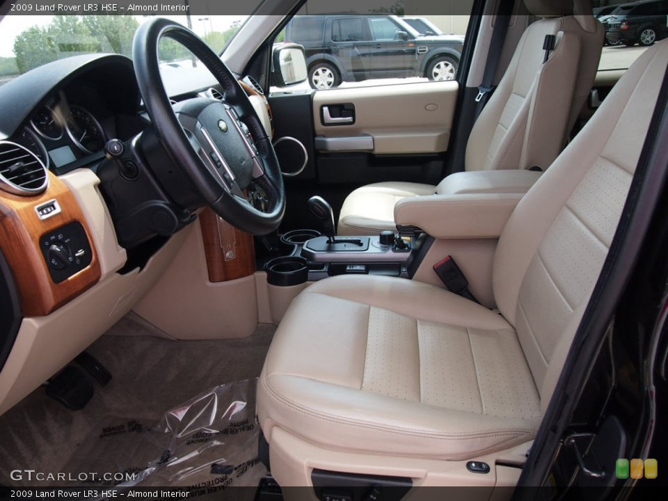 Almond Interior Photo for the 2009 Land Rover LR3 HSE #66003663