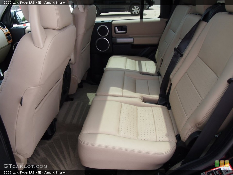 Almond Interior Photo for the 2009 Land Rover LR3 HSE #66003672