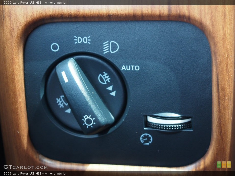Almond Interior Controls for the 2009 Land Rover LR3 HSE #66003846
