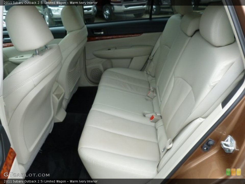 Warm Ivory Interior Photo for the 2011 Subaru Outback 2.5i Limited Wagon #66011469