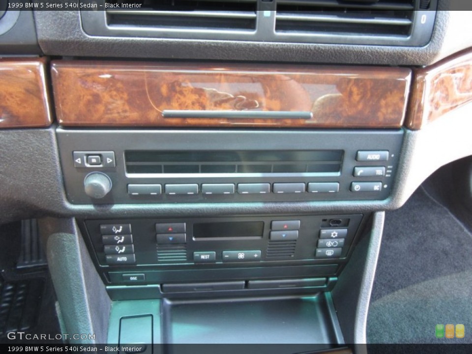 Black Interior Controls for the 1999 BMW 5 Series 540i Sedan #66011604