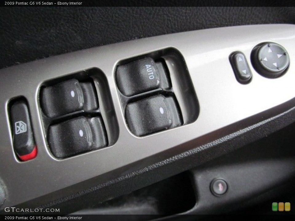 Ebony Interior Controls for the 2009 Pontiac G6 V6 Sedan #66011726