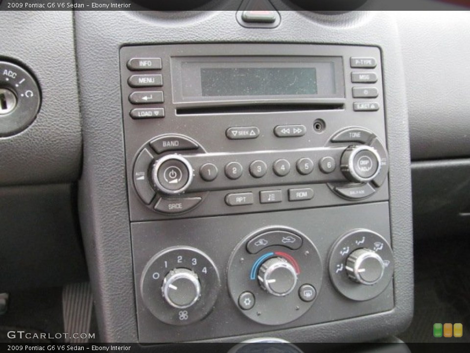Ebony Interior Controls for the 2009 Pontiac G6 V6 Sedan #66011775