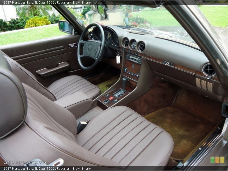 Brown Interior Photo for the 1987 Mercedes-Benz SL Class 560 SL Roadster #66012837